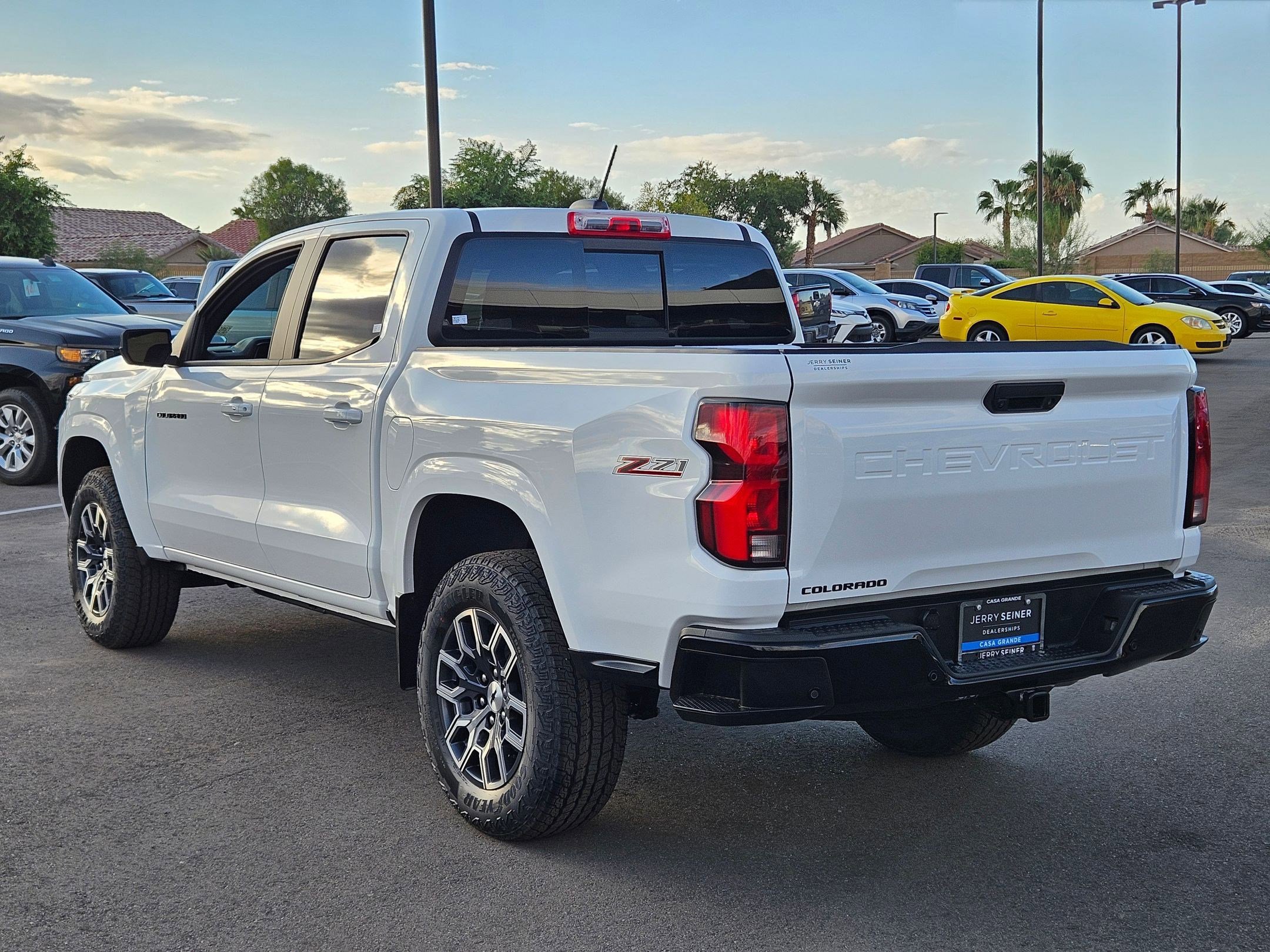 2026 Chevrolet Colorado Z71 photo 3