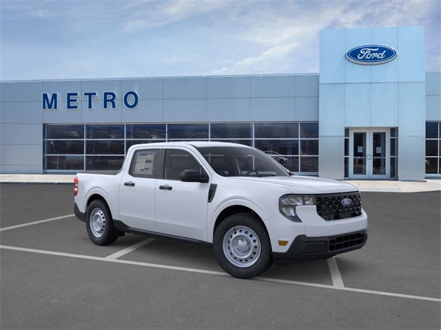 2026 Ford Maverick XL's photo