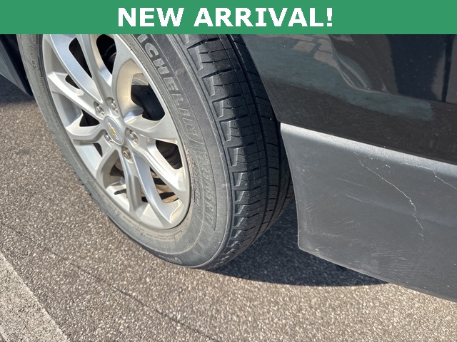 2020 Chevrolet Equinox LS photo 5