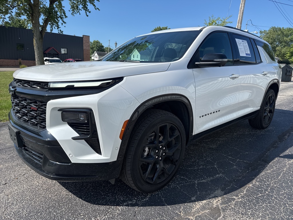 2024 Chevrolet Traverse RS photo 3