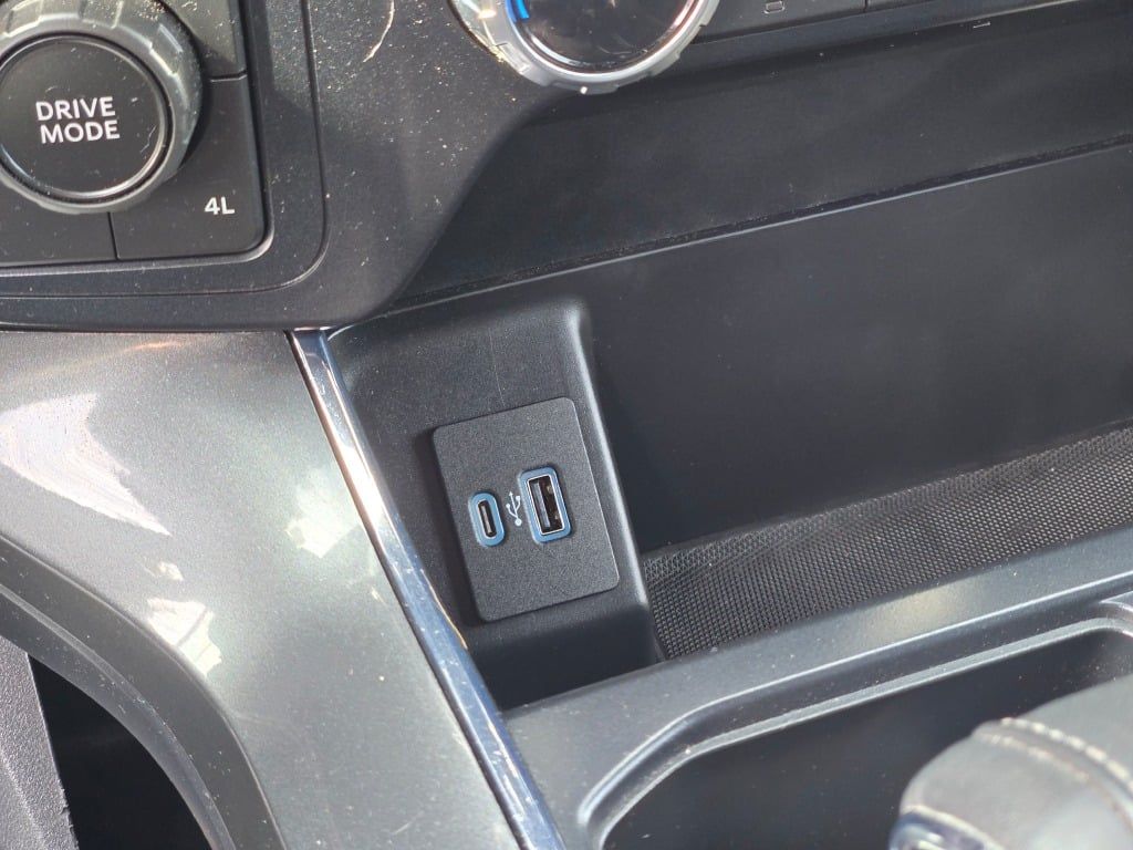 2022 Ford F-150 XLT photo 28