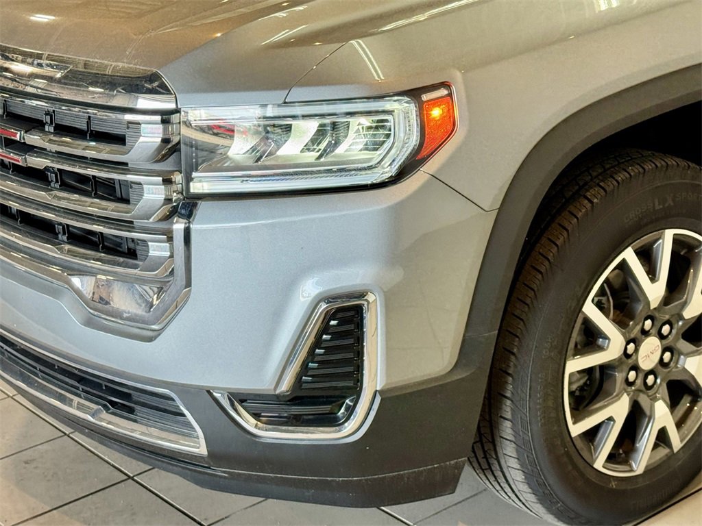 2023 Gmc Acadia SLE photo 9
