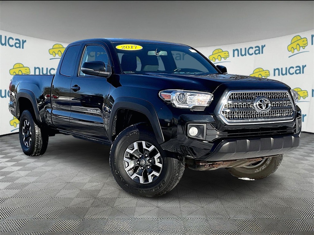 2017 Toyota Tacoma TRD Off Road's photo