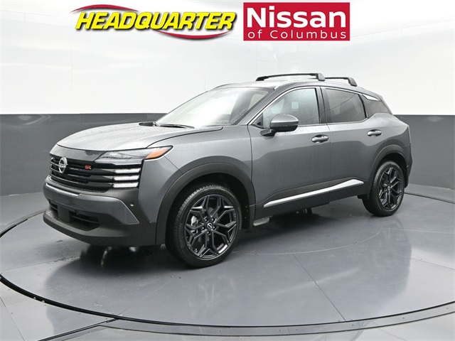 2025 Nissan Kicks SR's photo