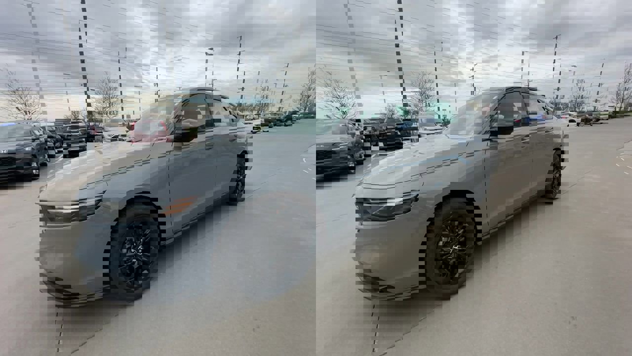 2025 Honda Accord 1.5T SE photo 3