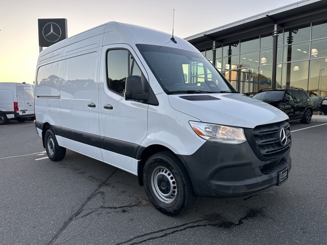 2025 Mercedes-Benz Sprinter Cargo Van Base