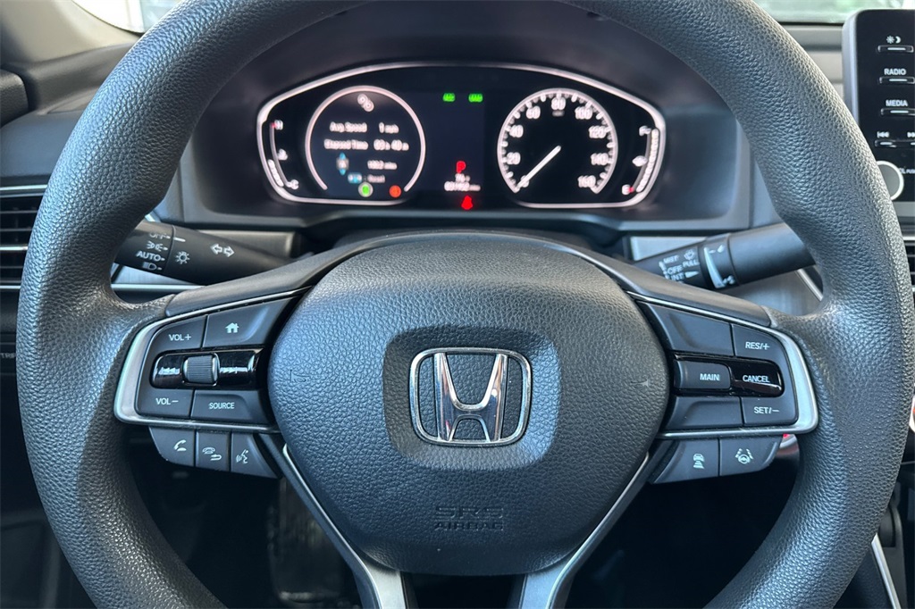 2018 Honda Accord LX photo 25