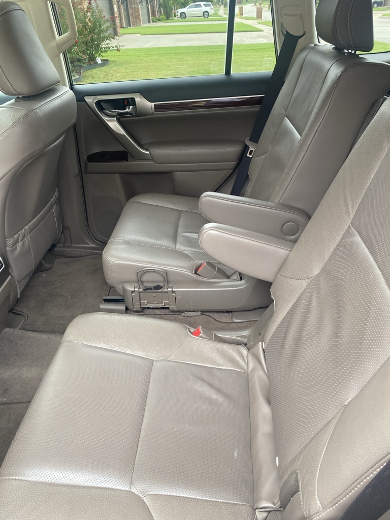 2019 Lexus GX 460 photo 7