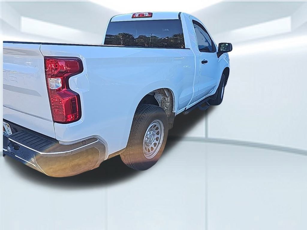 2025 Chevrolet Silverado 1500 photo 4