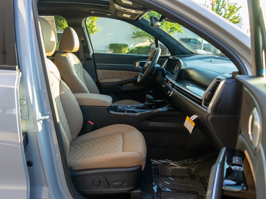 2026 Kia Sorento X-Pro SX Prestige photo 8