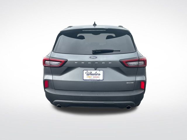 2025 Ford Escape ST-Line photo 4