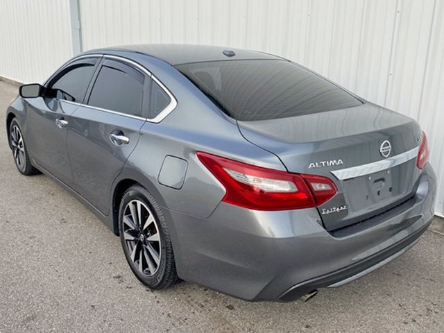 2018 Nissan Altima 2.5 SV photo 4