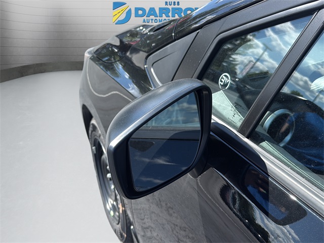 2025 Nissan Versa 1.6 S photo 12