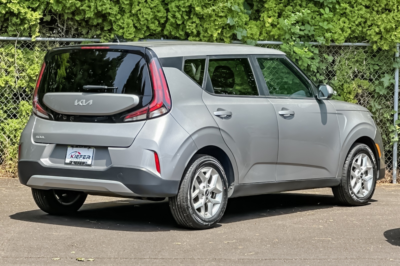 2023 Kia Soul LX photo 3