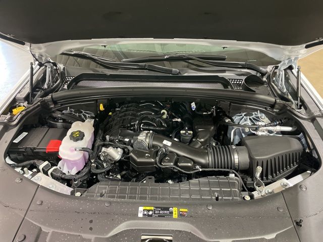 2025 Jeep Grand Cherokee Limited photo 13