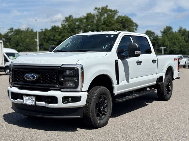 2025 Ford F-350 XL photo 10