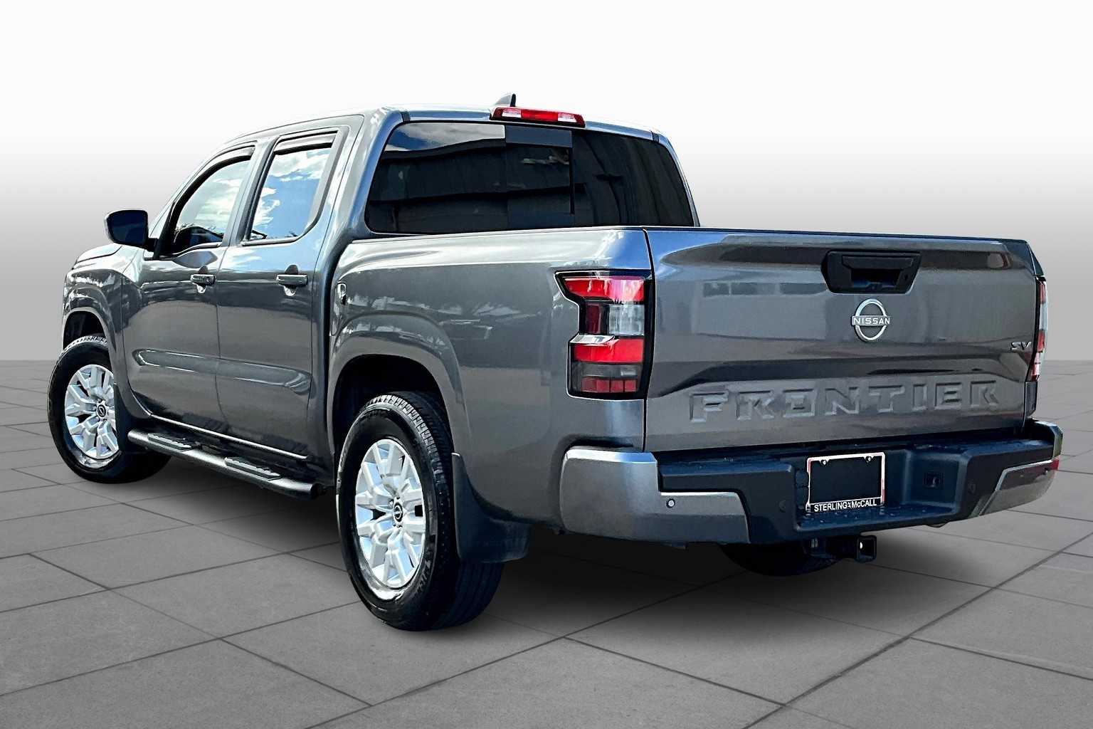 2024 Nissan Frontier SV photo 10