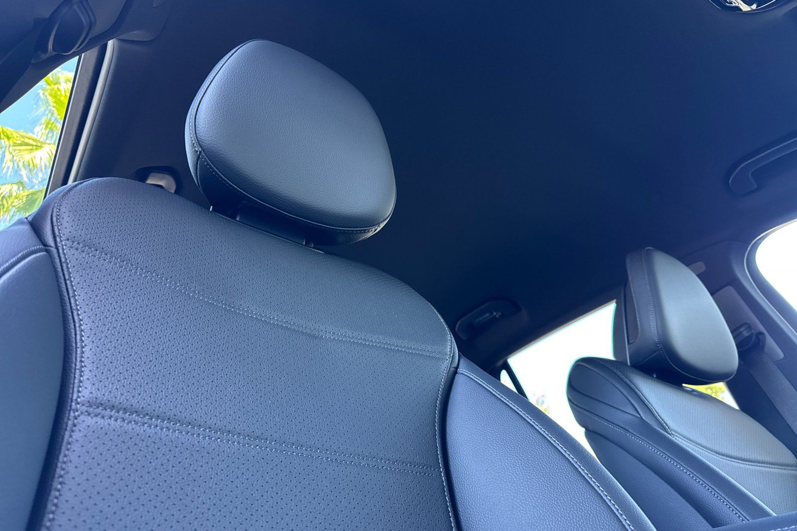 2026 Mercedes Benz GLC 300 photo 28