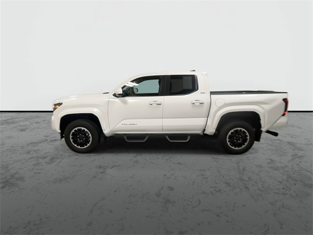 2024 Toyota Tacoma SR5 photo 6