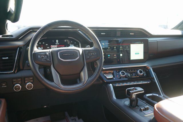 2025 GMC SIERRA - Image 10