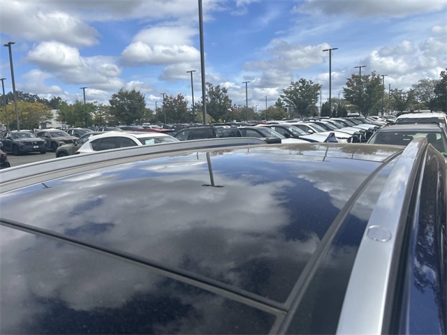 2022 Hyundai Santa Fe Limited photo 2