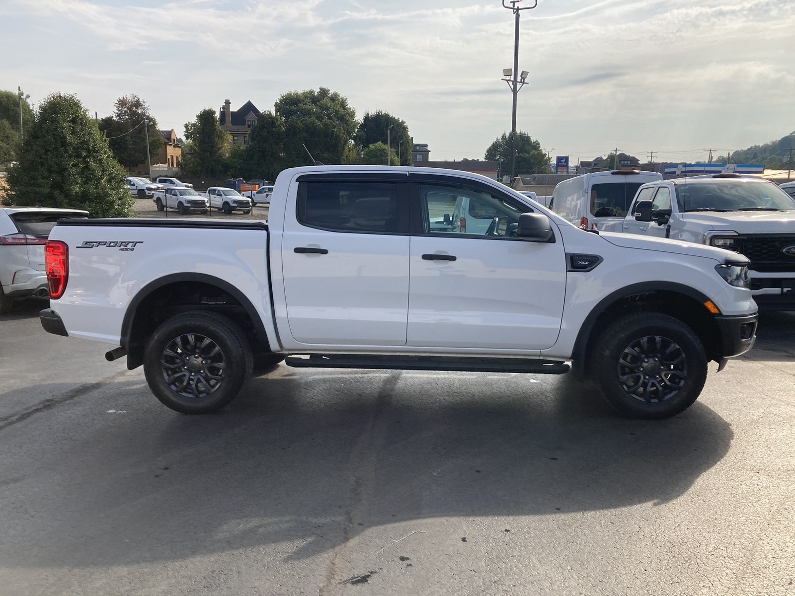2022 Ford Ranger XLT photo 3