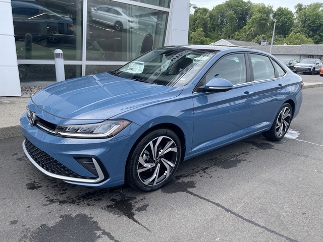 2025 Volkswagen Jetta 1.5T SEL photo 3