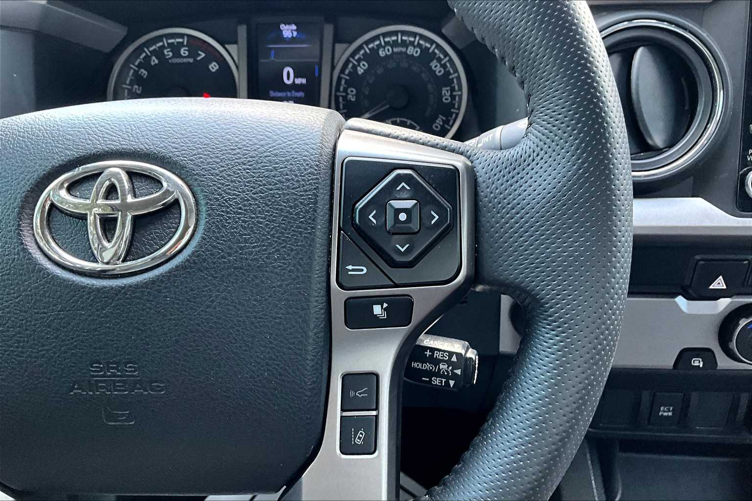 2023 Toyota Tacoma SR5 photo 23