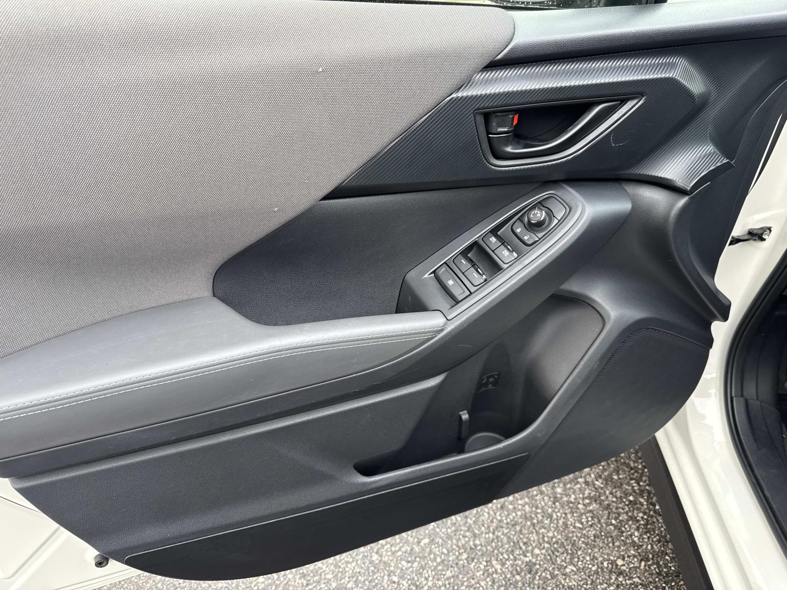 2024 Subaru Crosstrek Premium photo 10