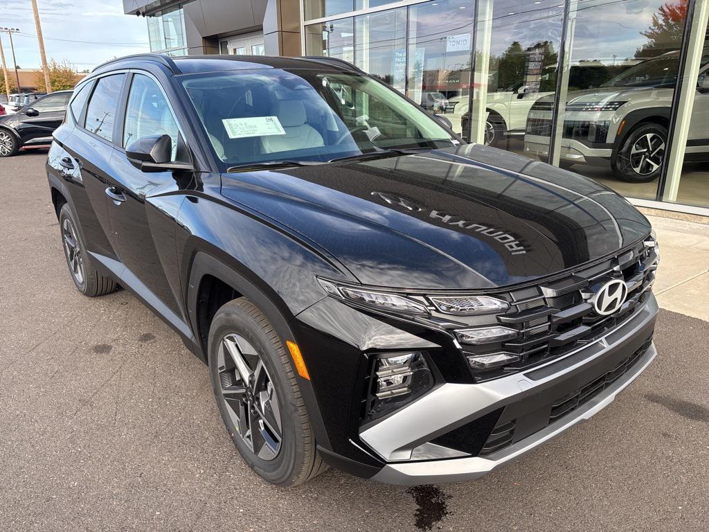 2026 Hyundai Tucson Hybrid SEL Convenience photo 4