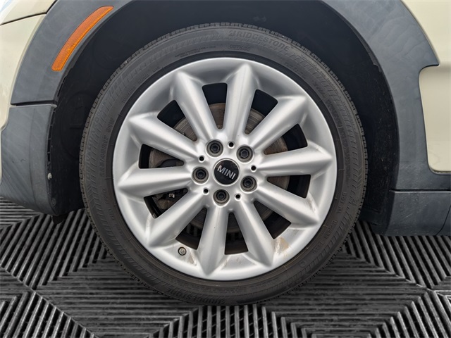 2019 Mini Cooper Base S ALL4 photo 5