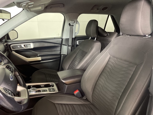 2021 Ford Explorer XLT photo 17
