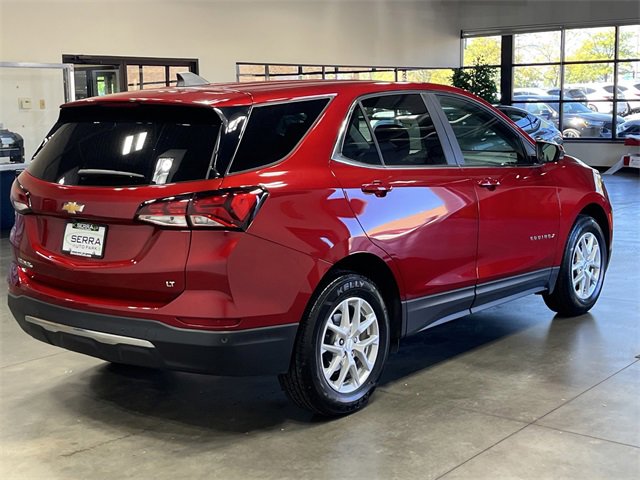 2024 Chevrolet Equinox LT photo 4