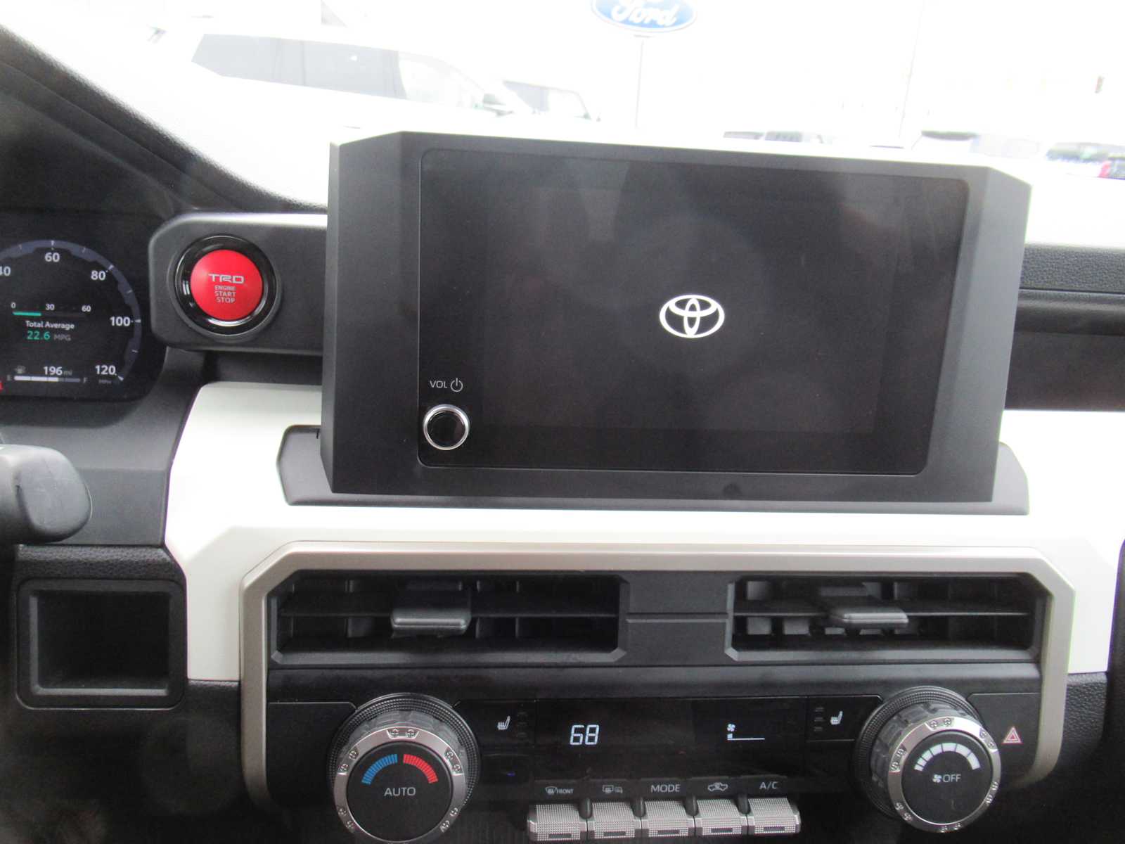 2024 Toyota Tacoma TRD Double Cab photo 24