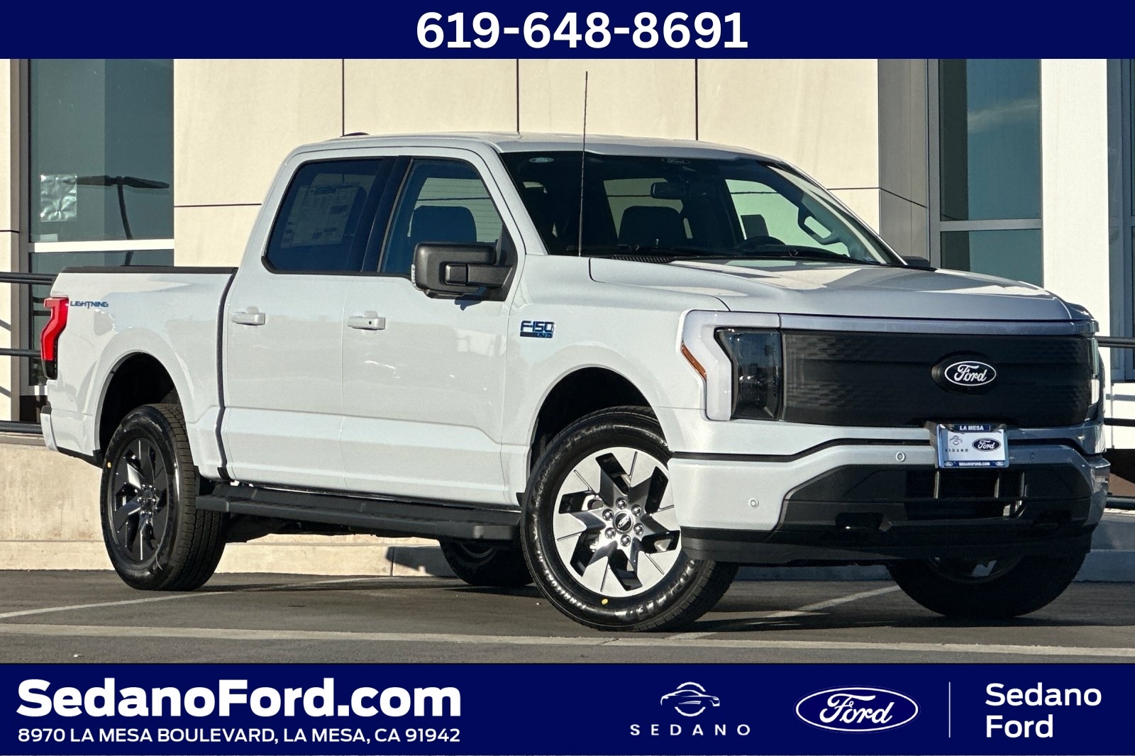 2025 Ford F-150 Lightning Flash's photo