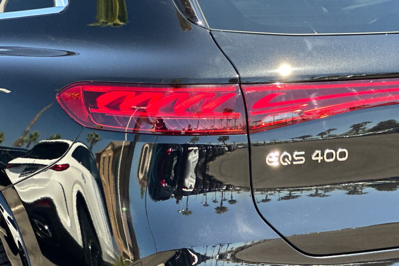 2026 Mercedes Benz EQS SUV 450 4MATIC photo 14