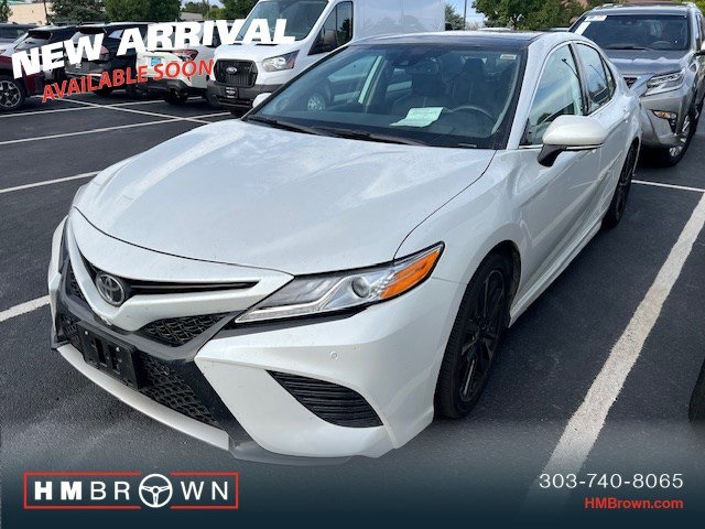 2020 Toyota Camry XSE photo 2