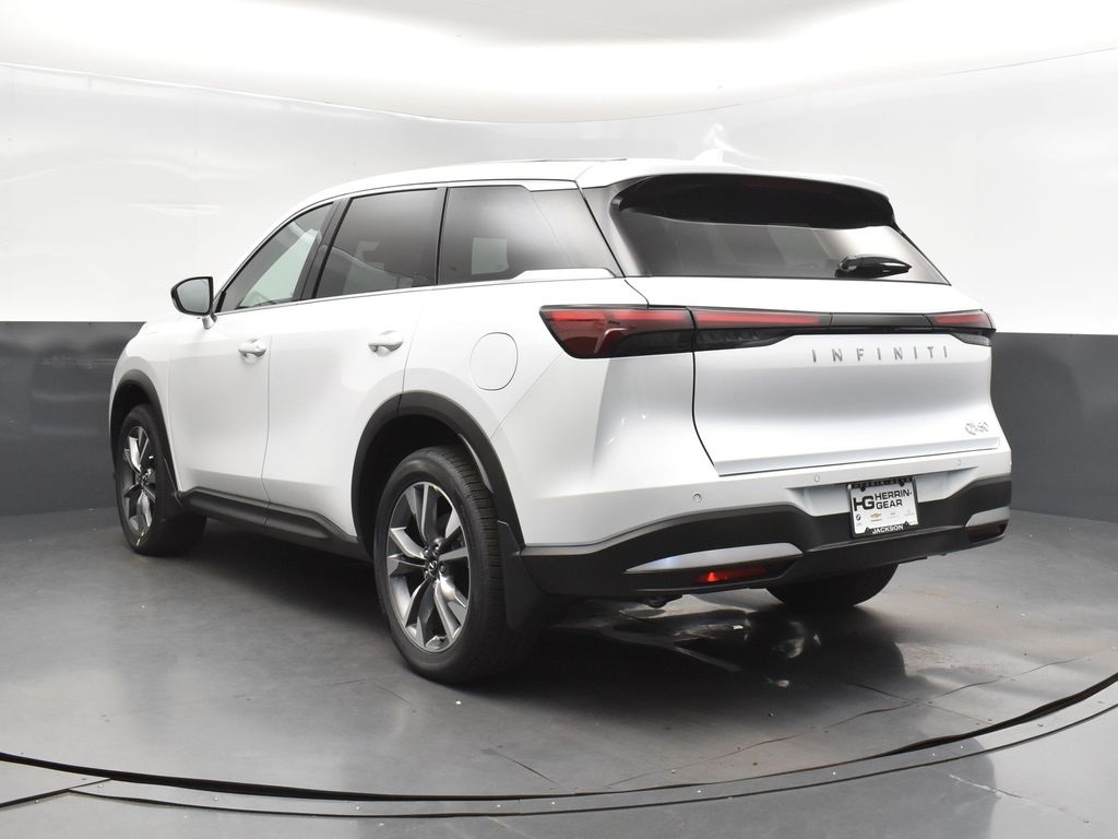 2026 Infiniti QX60 Pure photo 4