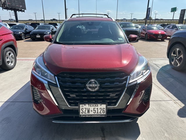 2023 Nissan Kicks SV photo 3