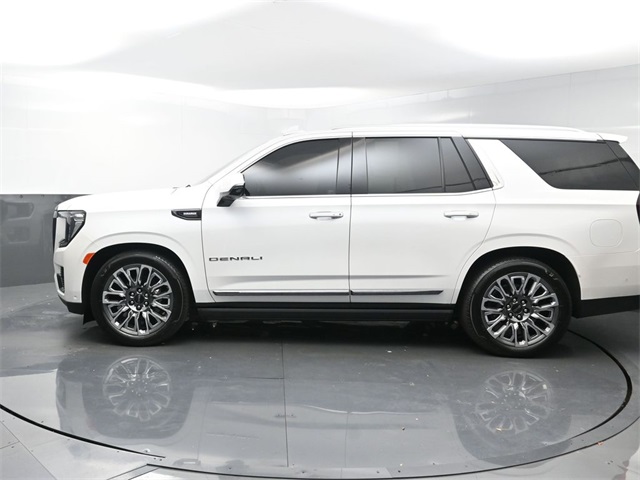 2024 Gmc Yukon Denali Ultimate photo 3