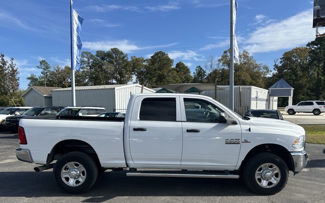 2018 Ram 2500 Tradesman photo 2