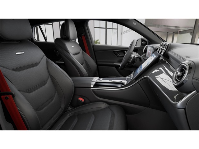 2025 Mercedes Benz GLC AMG 63 S E PERFORMANCE 4MATIC Coupe photo 4