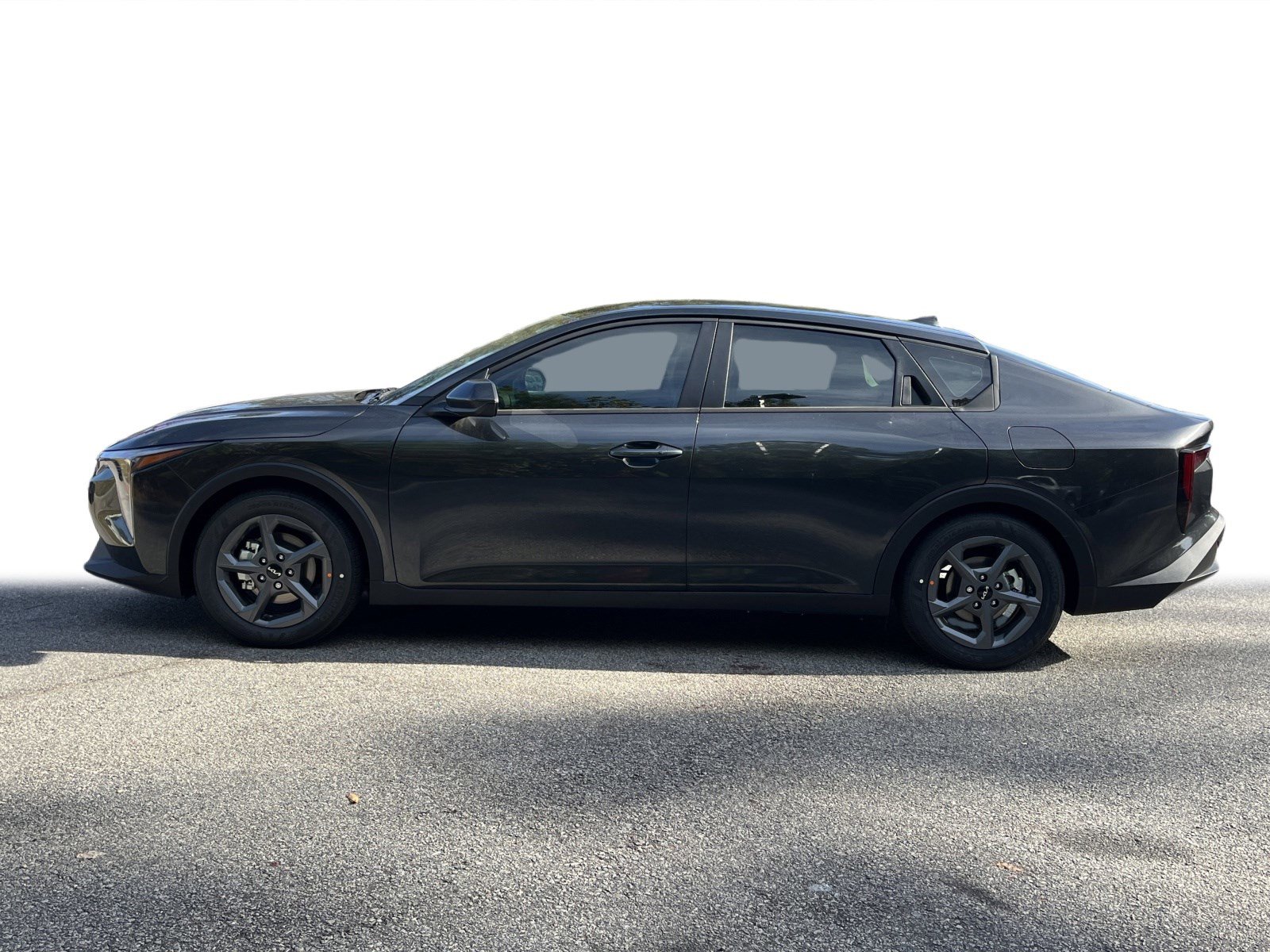 2025 Kia K4 LXS photo 2