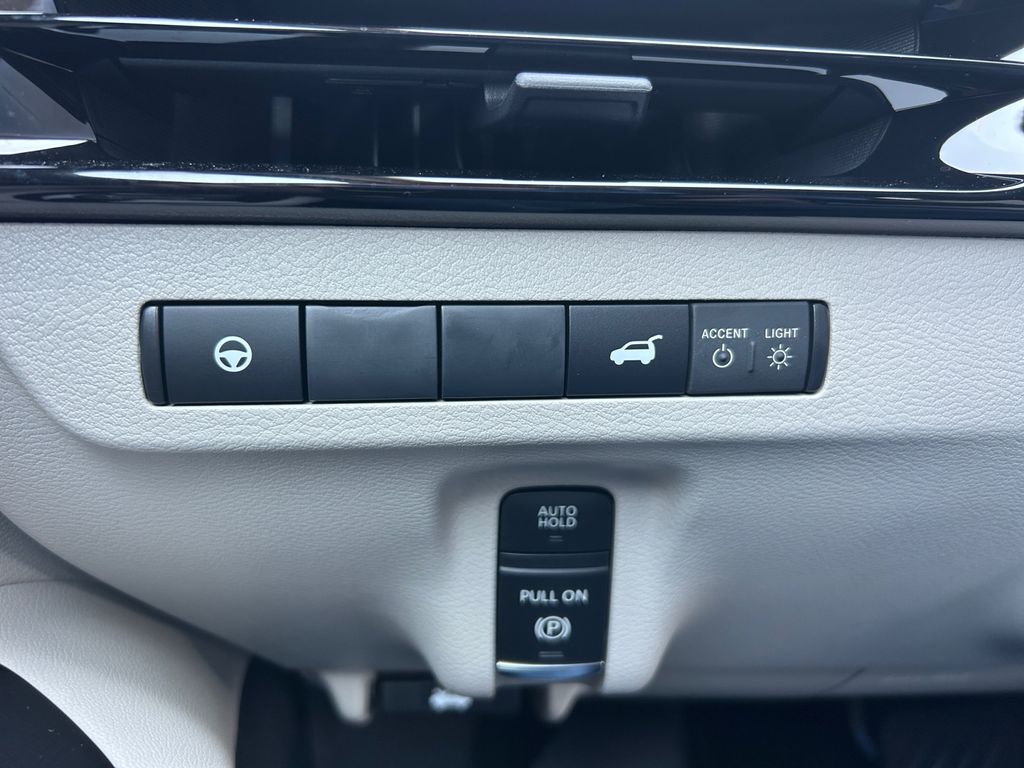 2025 Nissan Murano SV photo 15