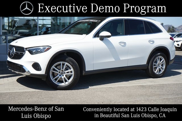 2025 Mercedes Benz GLC 300 4MATIC photo 4