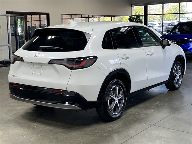 2025 Honda HR-V EX-L photo 4