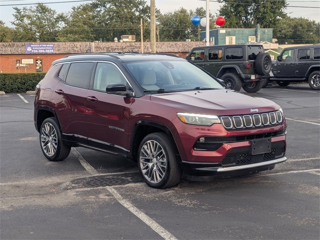 2022 Jeep Compass Limited photo 4