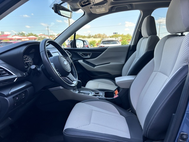 2021 Subaru Forester Premium photo 9