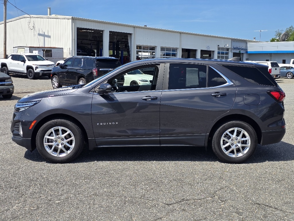 2022 Chevrolet Equinox LT photo 21