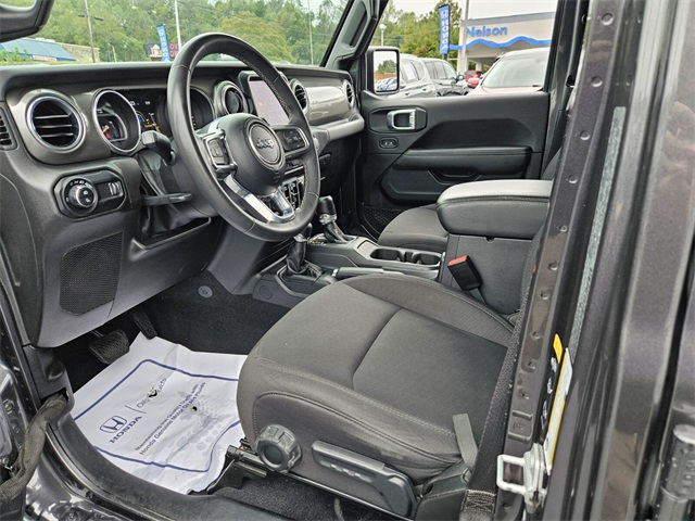2023 Jeep Gladiator Overland photo 9
